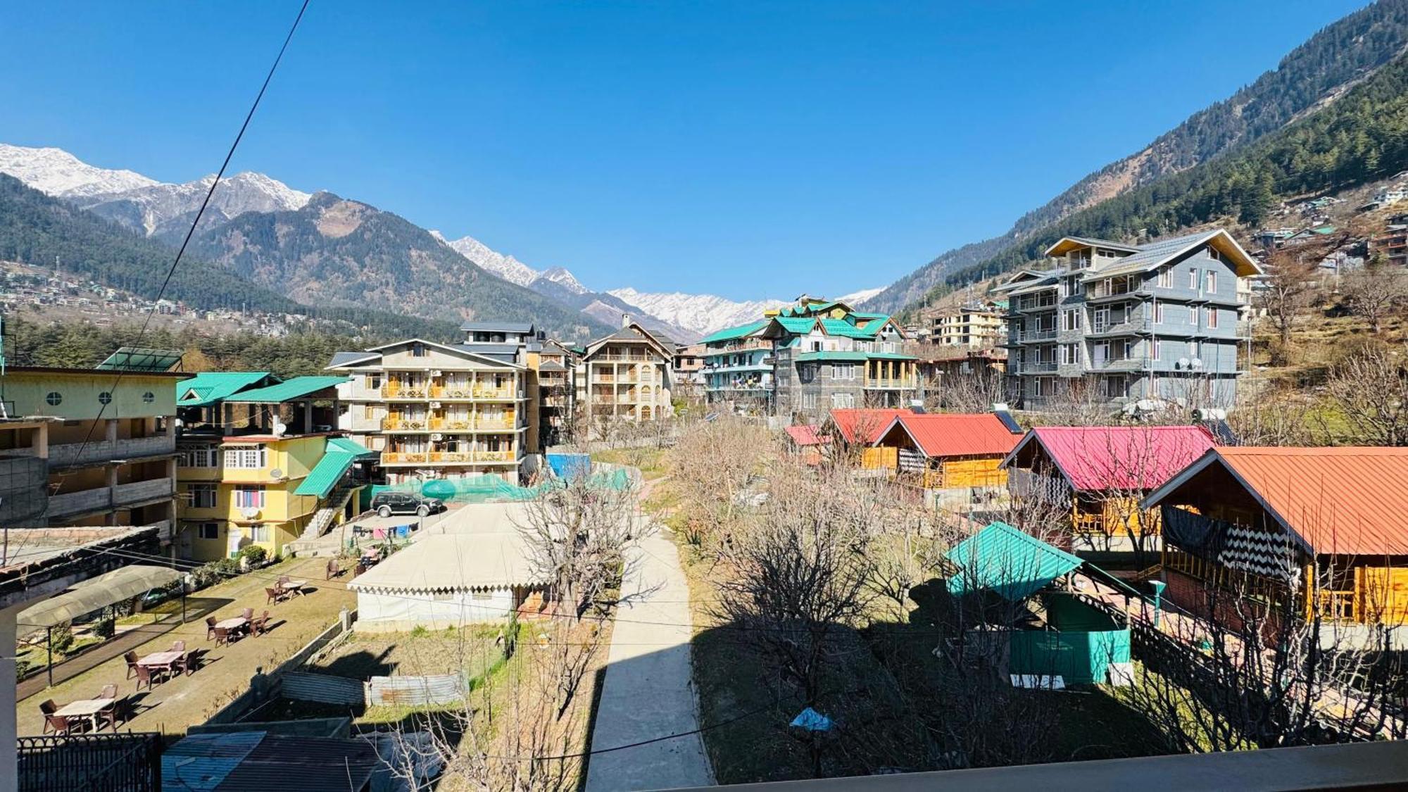 Отель The Midnight Garden Manali Экстерьер фото