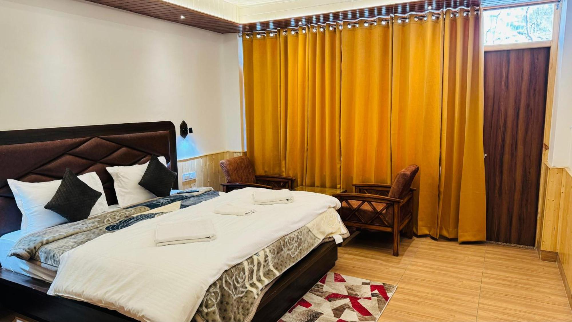Отель The Midnight Garden Manali Экстерьер фото