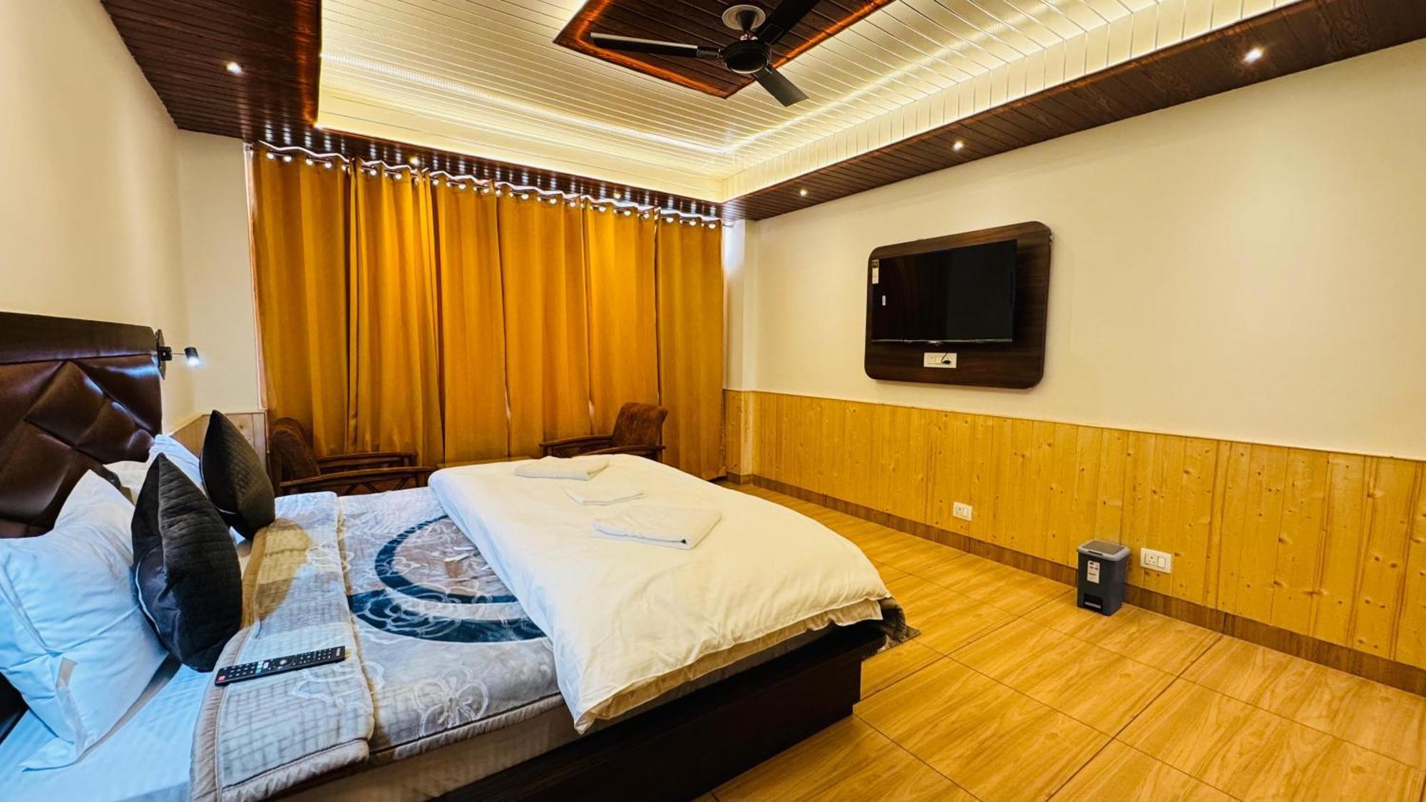 Отель The Midnight Garden Manali Экстерьер фото